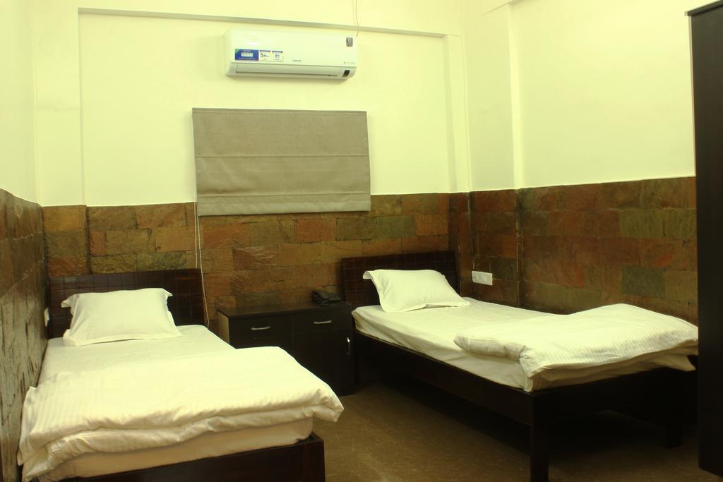 Hotel Urban Ville Pune Exterior foto